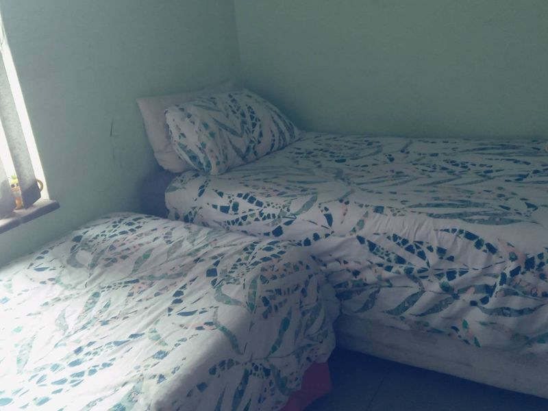 3.5 Bedroom In Umbilo - Photo 5