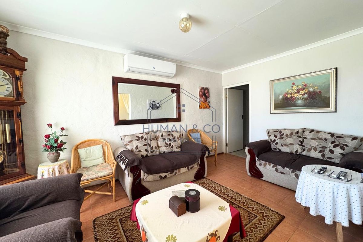 Spacious Family Home with Income Potential in Meersig - Photo 3