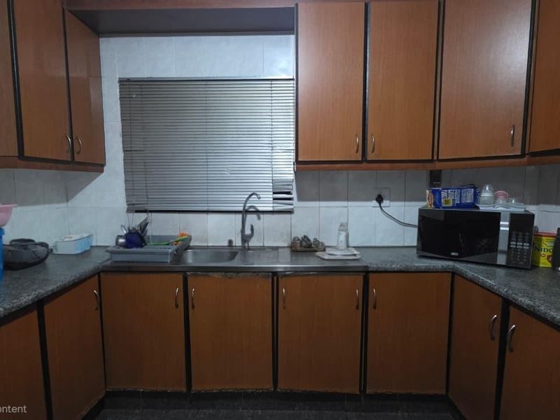 2 Bedroom House for Rent in Moorton - Photo 9