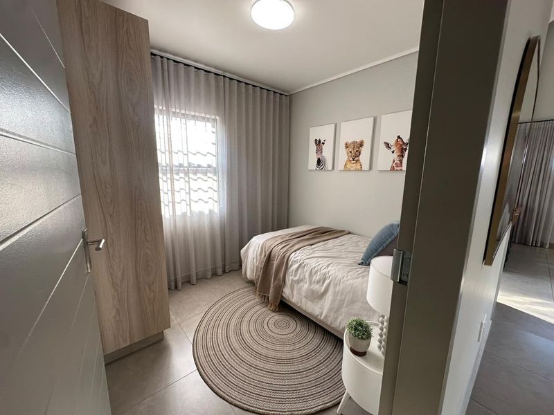 The Space You've Been Waiting For. The Lifestyle You've Earned. - Photo 7