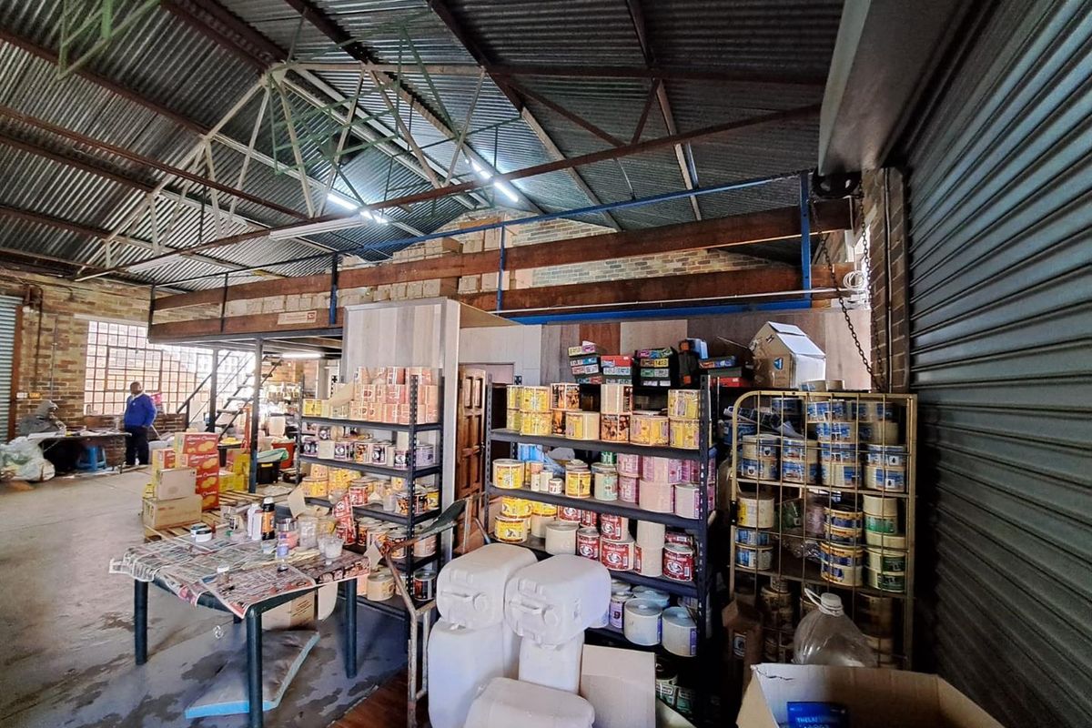 Prime Industrial Unit: Ready for Your Business Expansion! - Photo 5