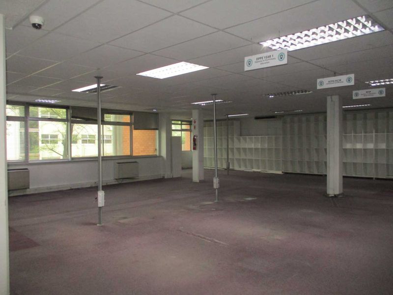 Building to Rent- Windhoek Central | Prime Commercial Property (Negotiable) - Photo 9