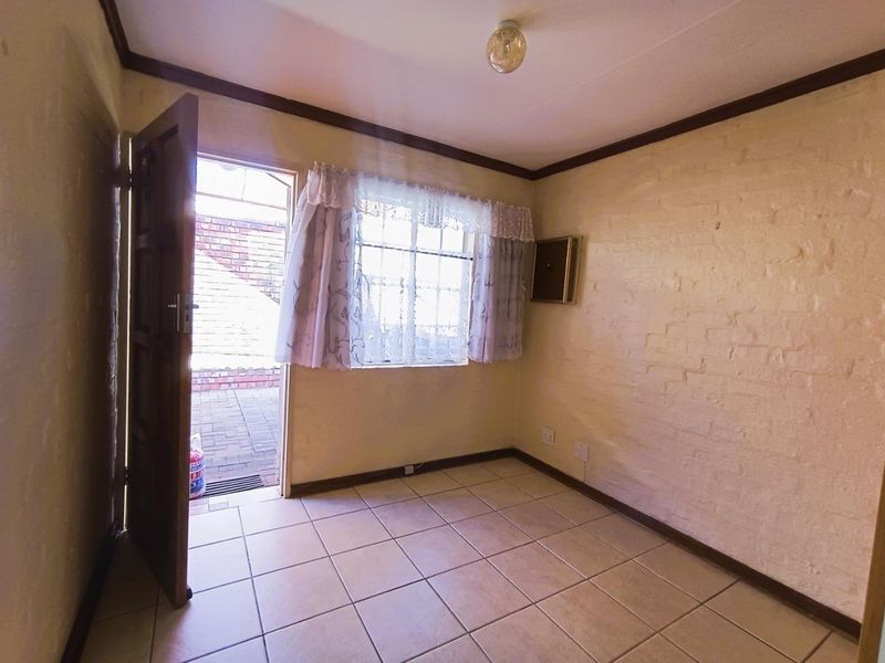 The Perfect Start or Smart Downsize - Photo 5