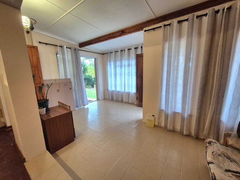 Family home with flatlet - Photo 3