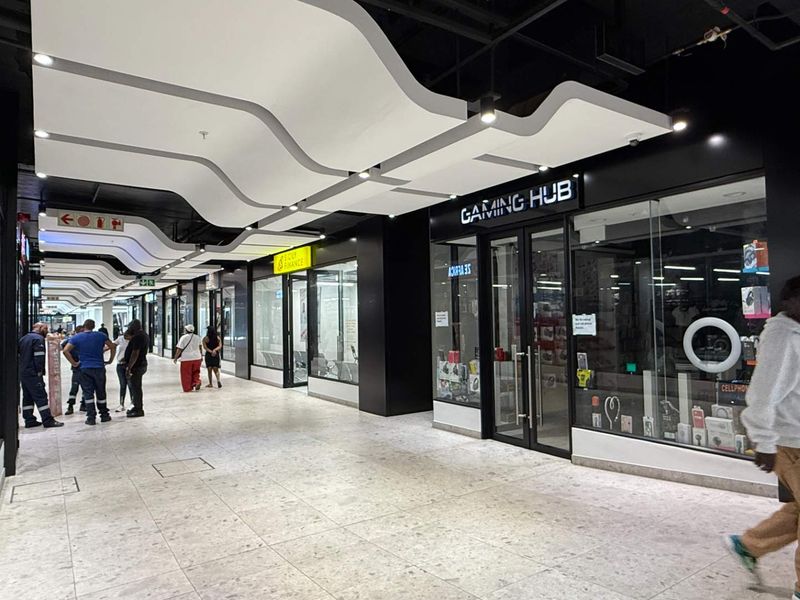 36m2 retail unit to let in newly refurbished The Mutual - Photo 5