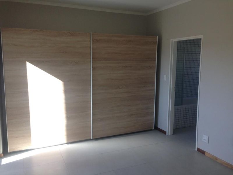 3 bedrooms Townhouse in OKAHANDJA - Photo 7