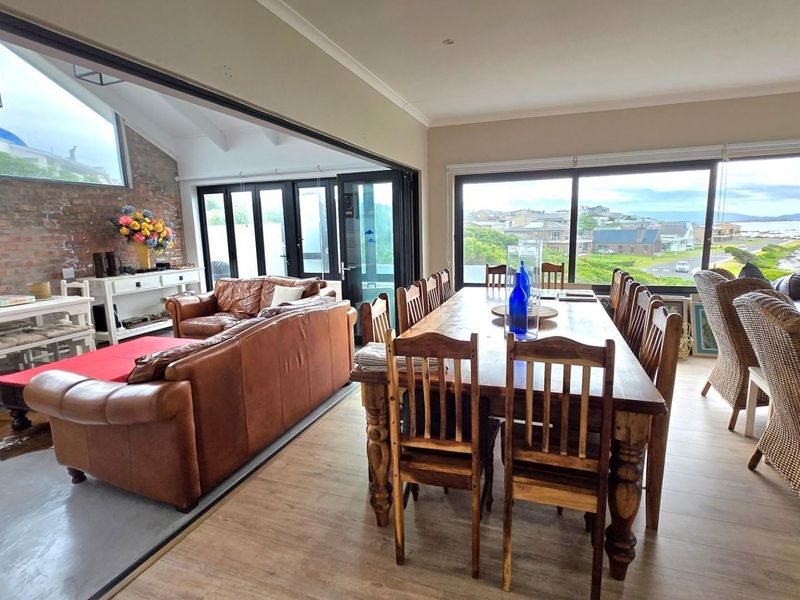 Modern Living and Family Bonding: Your Dream Home in Franskraal - Photo 9