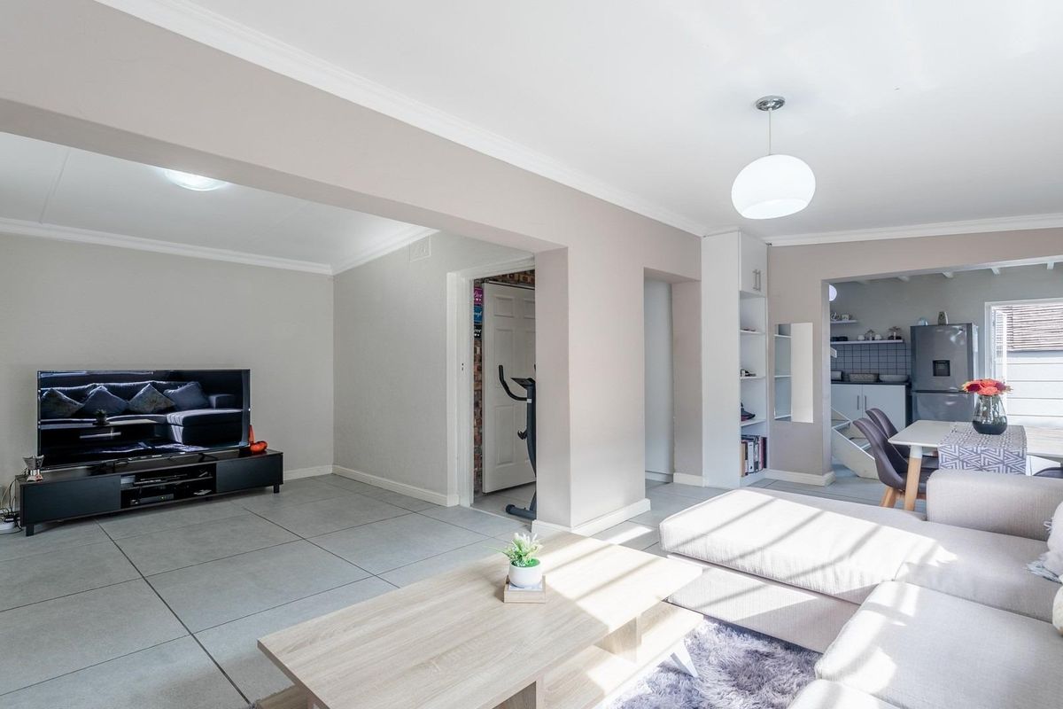 Beautiful home to let in Avondale! - Photo 4
