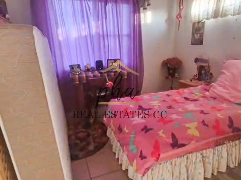 Coastal Home - Photo 6