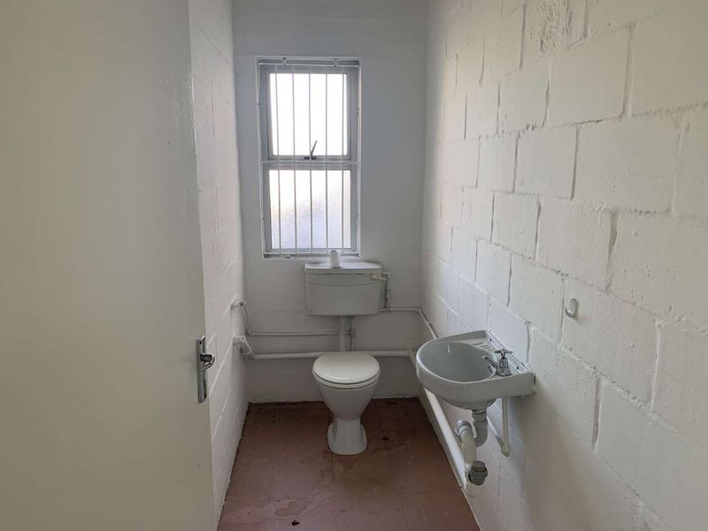 Secure Your Business in a Prime Location - Photo 6