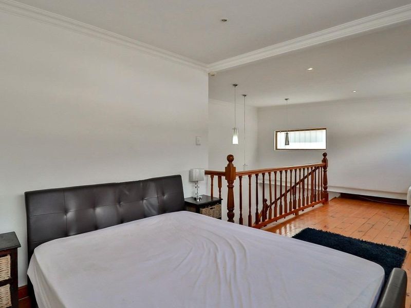 Chic Loft Apartment in the Heart of Woodstock - Photo 6