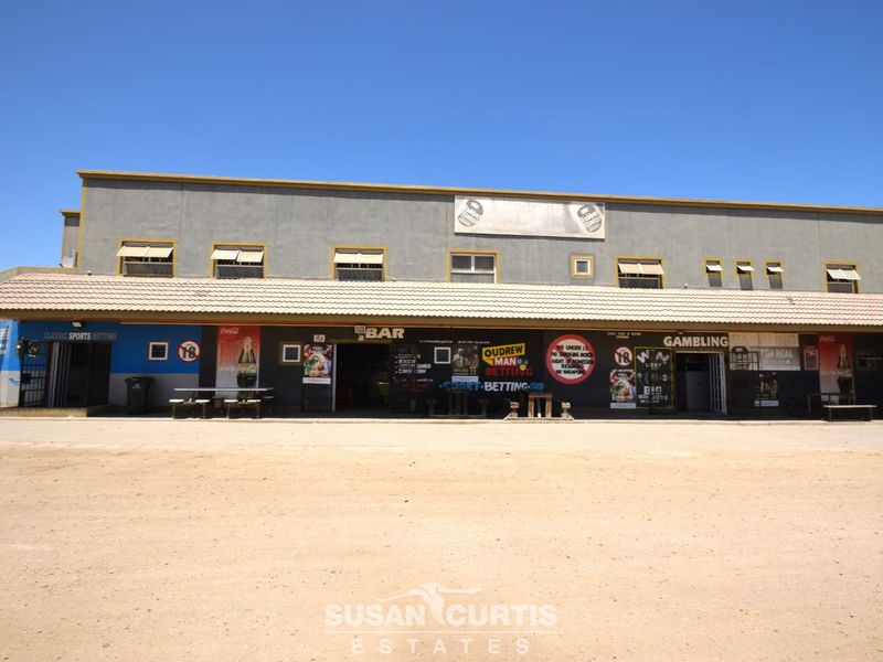 Starting from N$ 1260 000!!!! - Photo 7