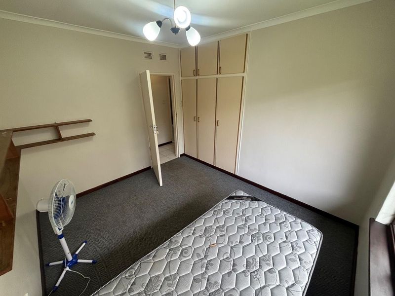 Secure Family Home to Rent in Westville | 4 Bedroom House Near Kainon School - Photo 9