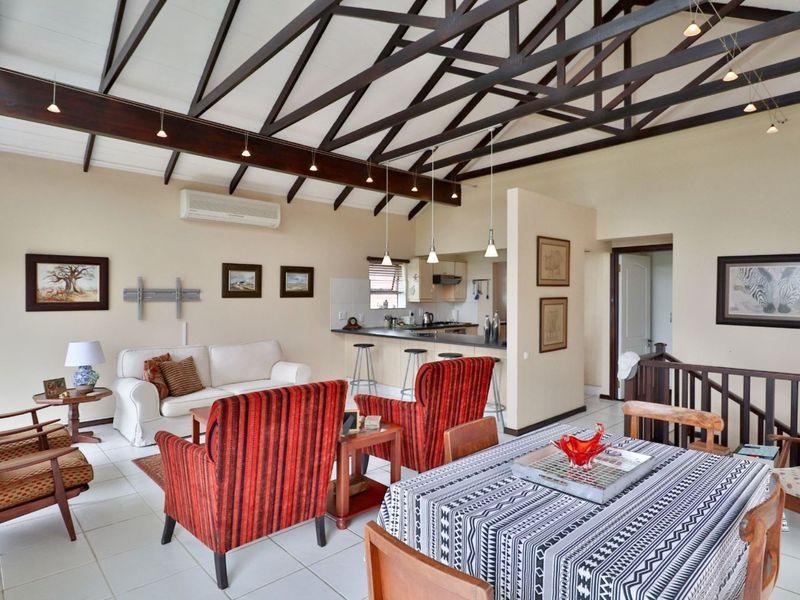 BARGAIN STYLISH AND UPMARKET TOWNHOUSE - Photo 2