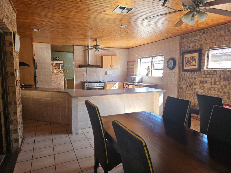 Investment Opportunity in Royldene - Photo 9