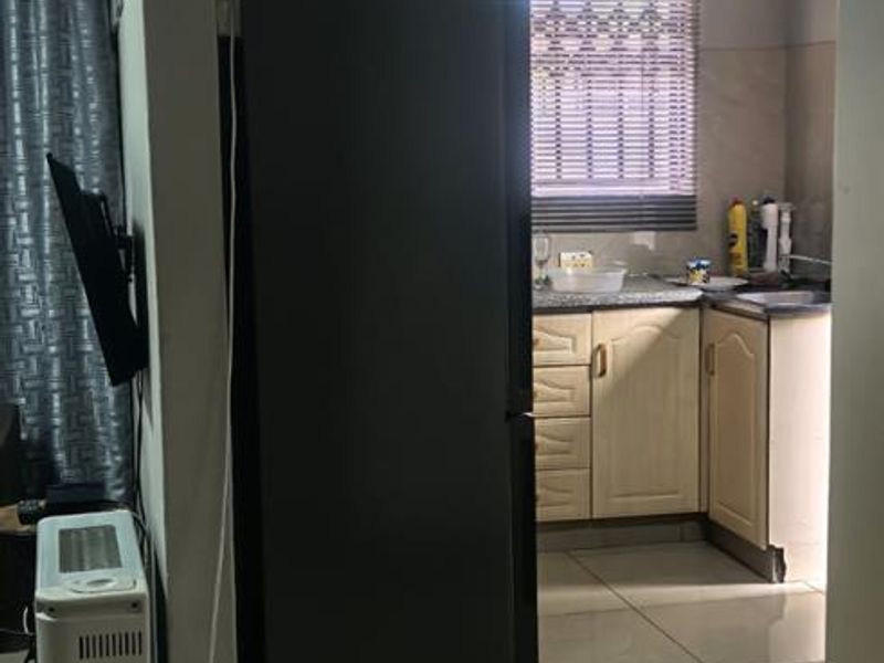 3 bedrooms house for sale in Soshanguve UU - Photo 10