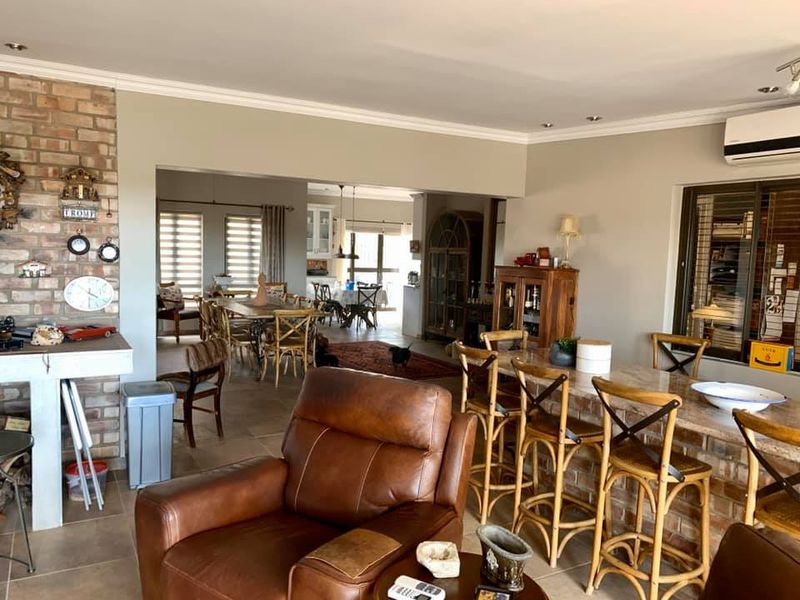 3 Bedroom House For Sale in Auasblick - Photo 7