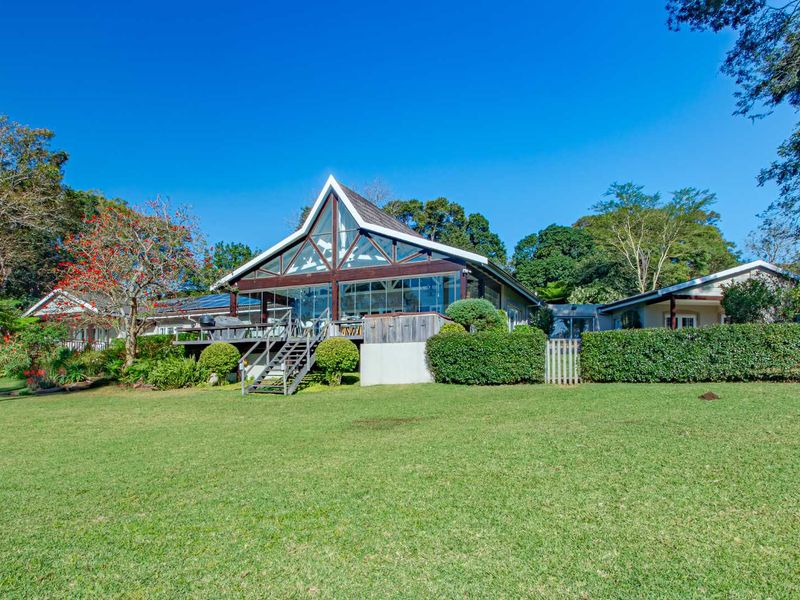 An Elegant Expression of Luxurious Living in Hillcrest - Photo 2