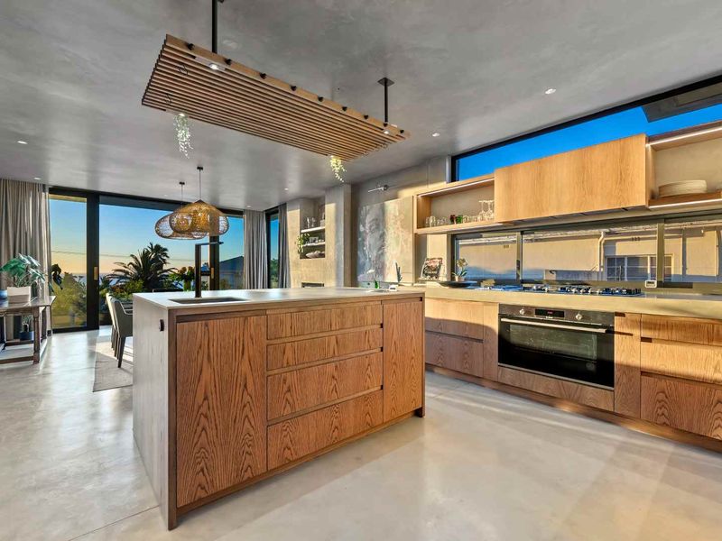 STYLISH NEW HOME WITH BEAUTIFUL FEATURES - Photo 5