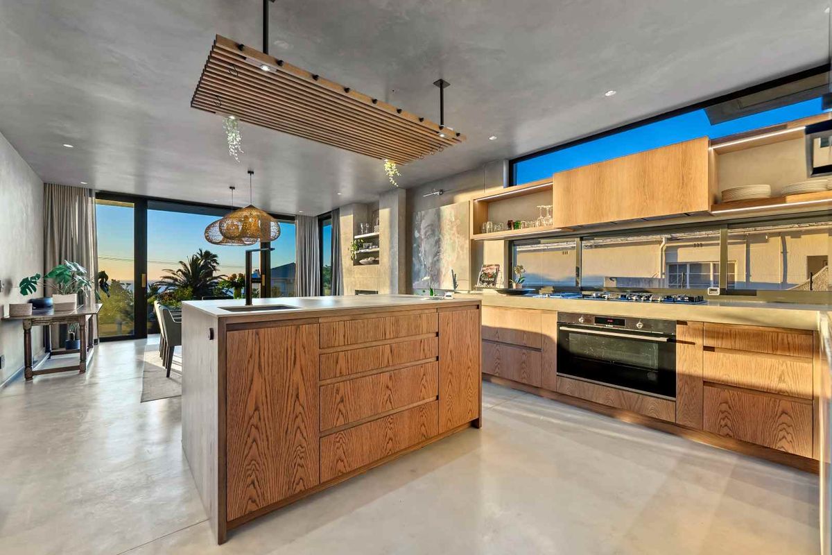 STYLISH NEW HOME WITH BEAUTIFUL FEATURES - Photo 5