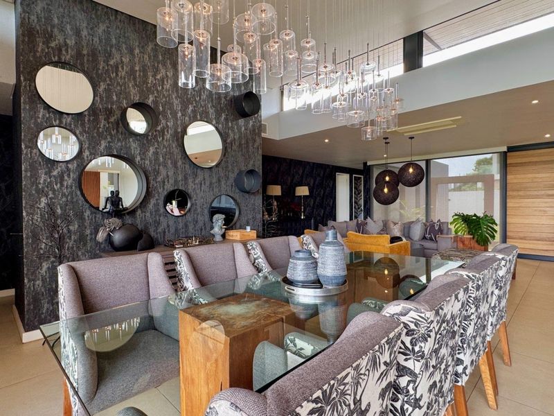 A stunning freestanding furnished home in secure estate in Sibaya!!! - Photo 8
