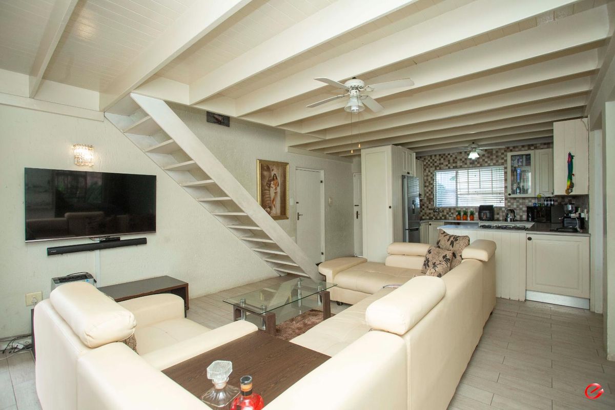 Charming Loft-Style Home With Backup Power - Photo 4