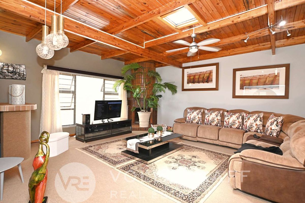 A Home Designed for Living, Gathering, and Making Memories - Photo 3