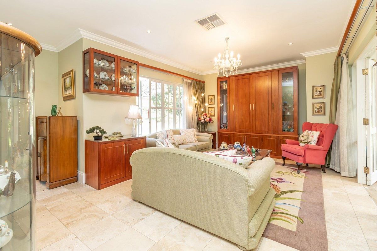 Tranquil luxury in a premium retirement Estate - Photo 4