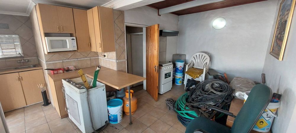 Flat's lounge/Kitchen