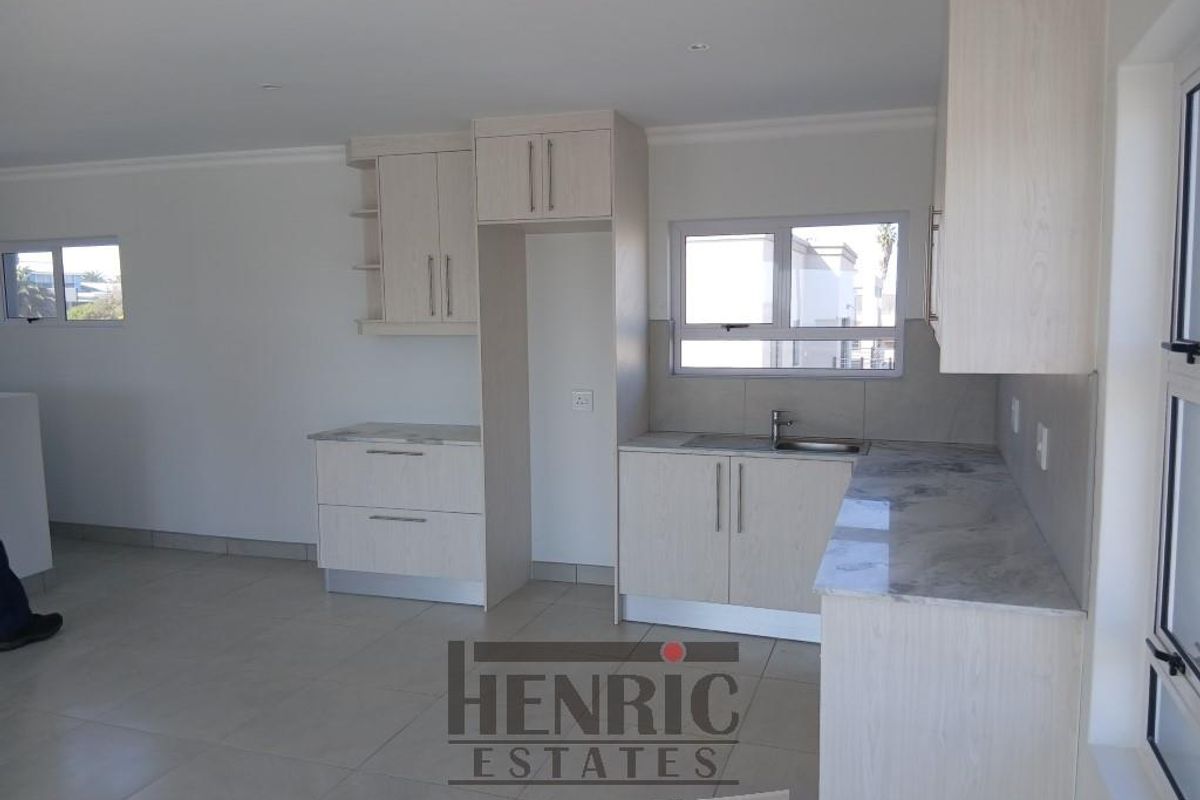 Modern Lifestyle & Perfect Location – NEAR THE OCEAN - Photo 5