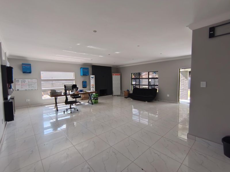 2 Properties, one stand Exceptional Rental Opportunity in the Heart of Rynfield - Photo 9