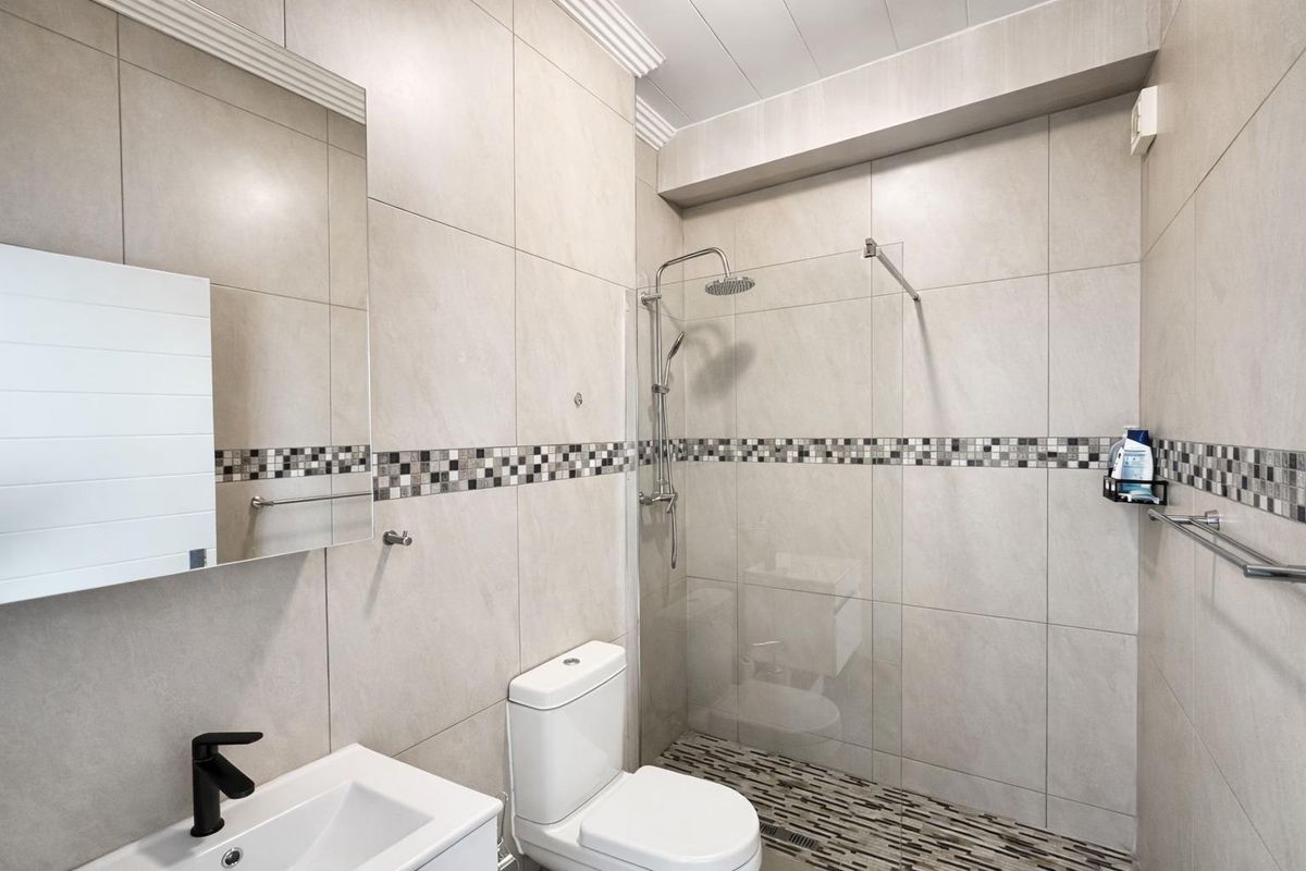 2 Bedroom Apartment TO LET in Kleine Kuppe - Photo 3