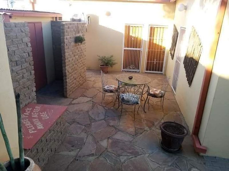 GUESTHOUSE LA ROCHELLE FOR SALE -  Don't miss this exceptional opportunity! - Photo 6