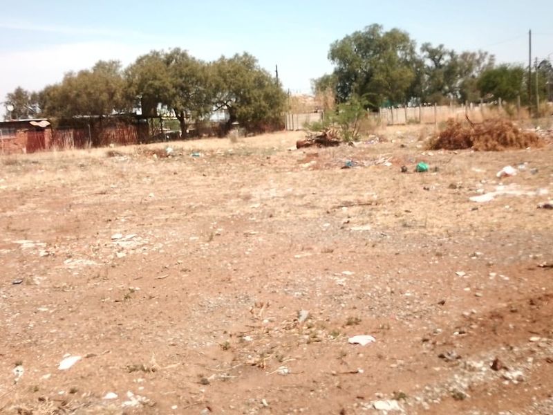 VACANT LAND FOR SALE.LARGE SECOND VACANT LAND NEXT TO THIS ONE ALSO FOR SALE - Photo 8