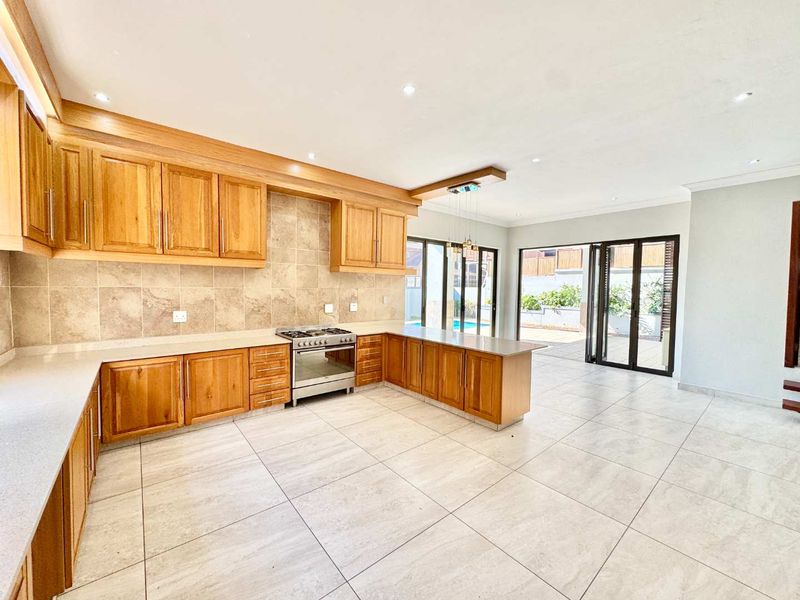 Hendra Estates - Stunning, Large Family Home For Rent In Izinga! - Photo 4