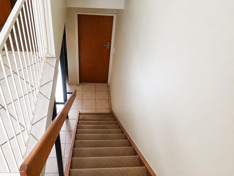 3 Bedroom duplex for sale in Meyerspark - Photo 6