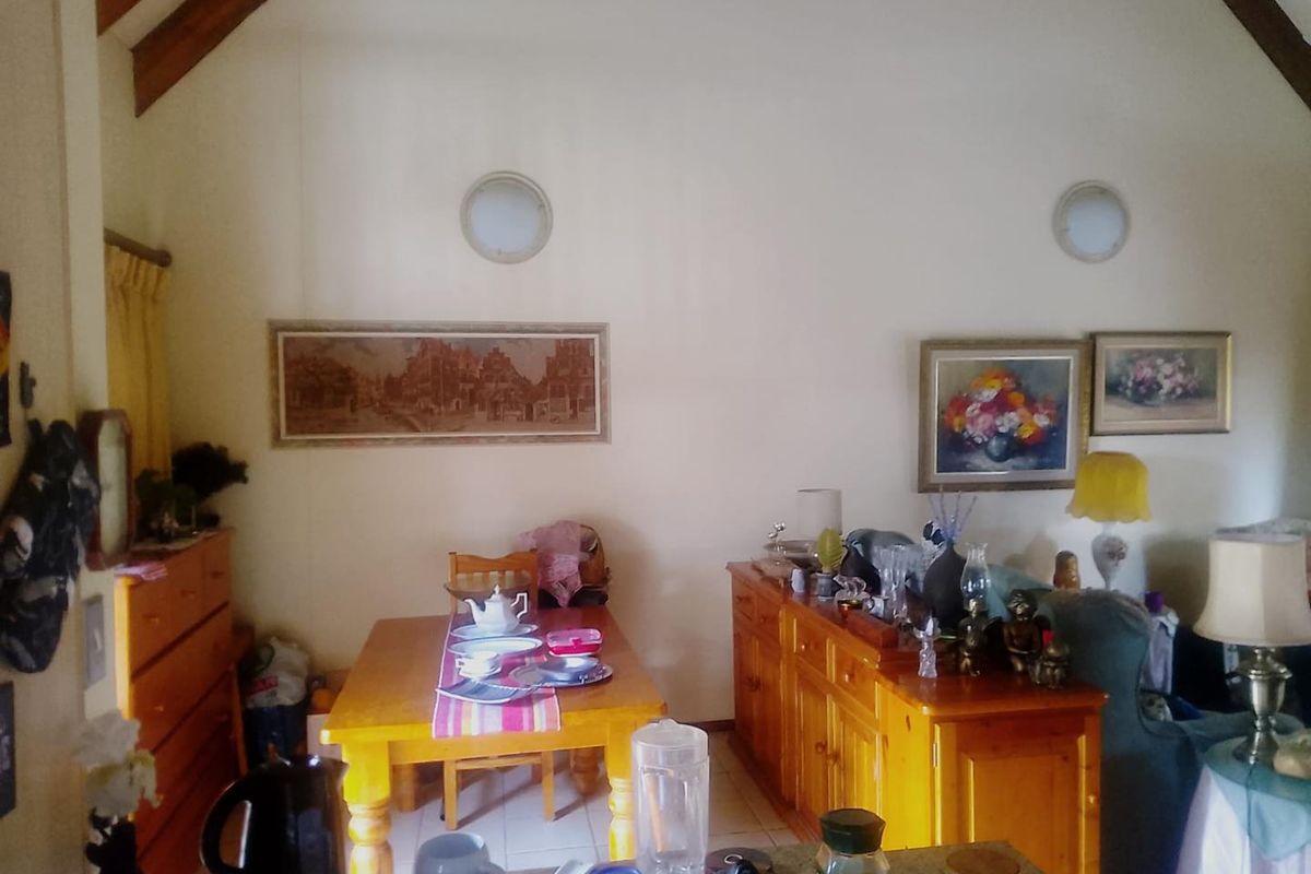 location...location - Photo 3