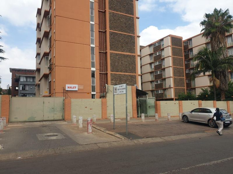 Urgent Sale - Photo 8