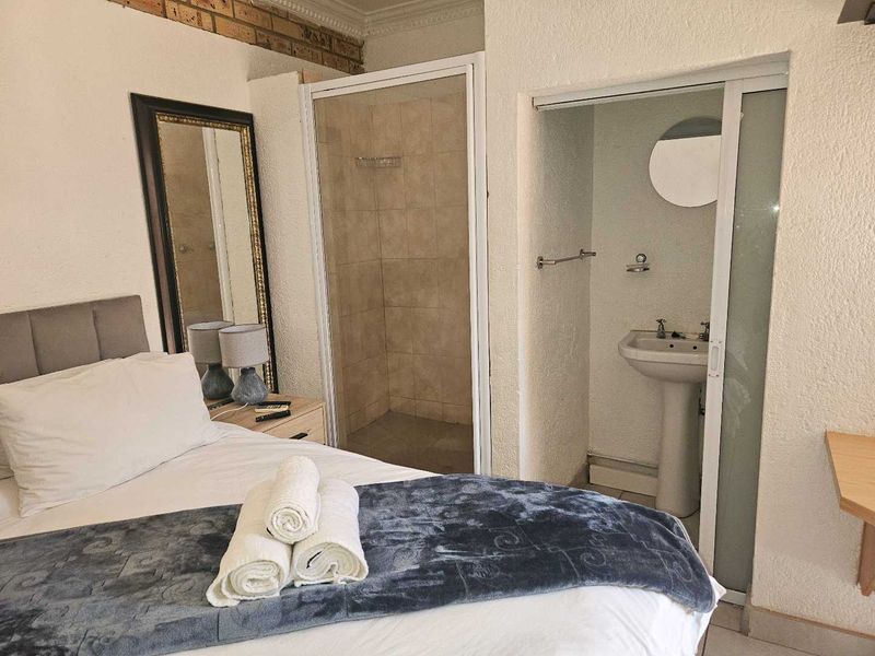 Investment Opportunity in Royldene - Photo 2