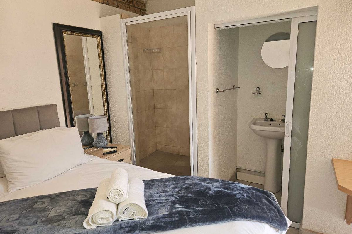 Investment Opportunity in Royldene - Photo 2