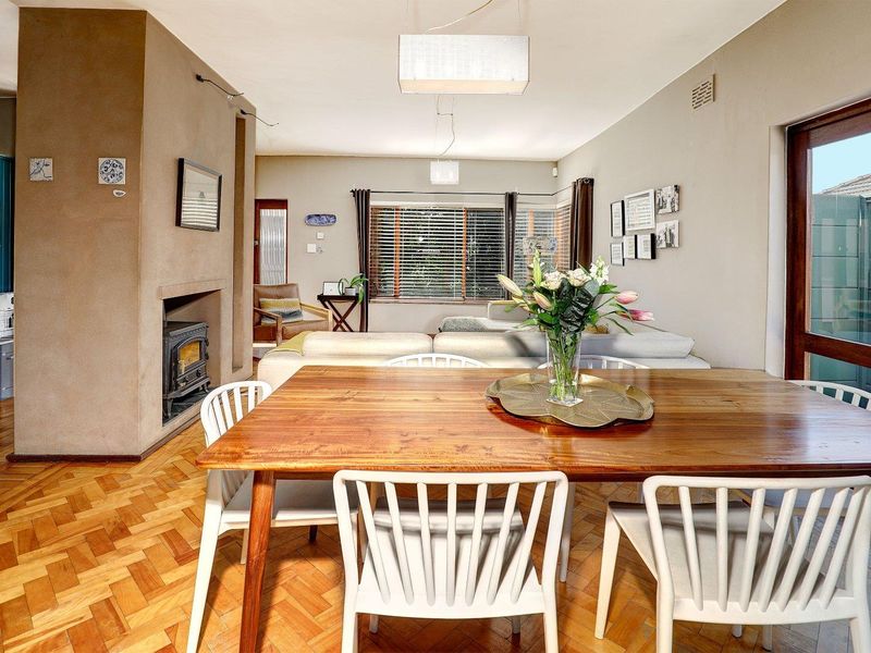 Truly one of the loveliest homes in Upper Boston - Photo 7