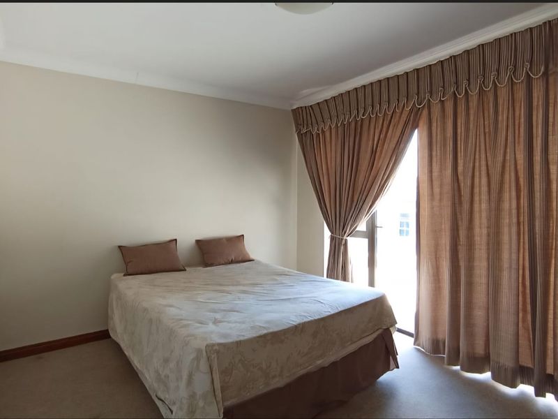4 Bedroom House for Sale in Savanna Hills Estate. - Photo 10