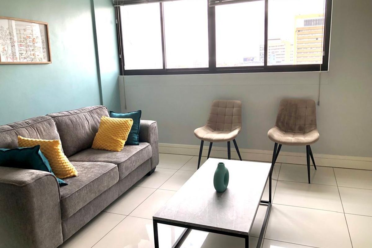 Apartment up For Rent - Photo 4