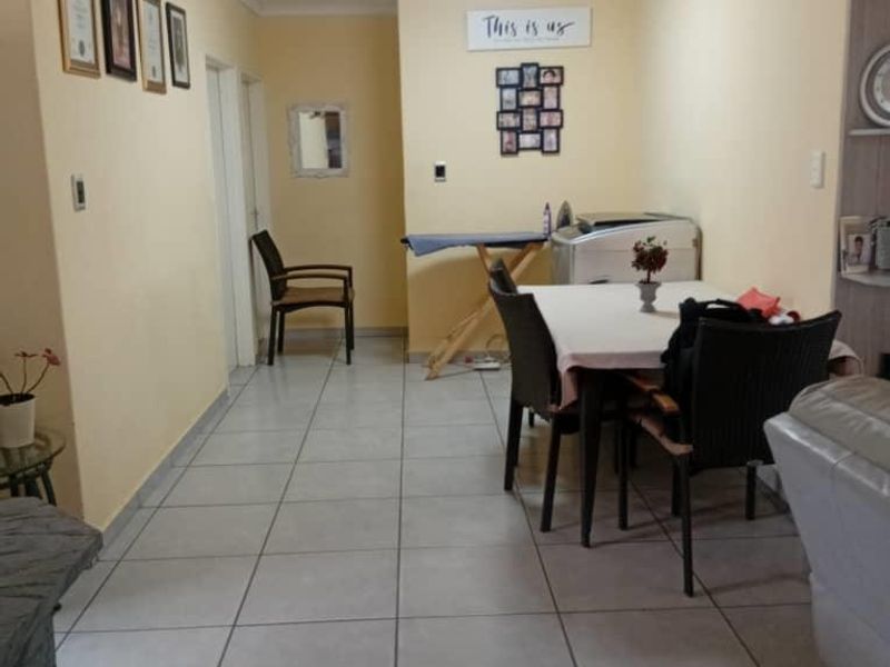 Buy a 3 bedroom house is Okahandja, Extension 8, N$ 1150 000 cost exclusive - Photo 3