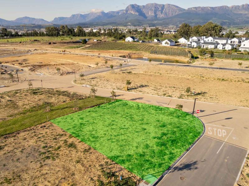 North-Facing Corner Stand on Paarl Valleij Lifestyle Estate & Farm, Offering Exceptional Views Within a Secure Estate - Photo 2