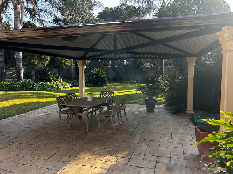 Brand New Listing in the Heart of Brackenhurst - Photo 4