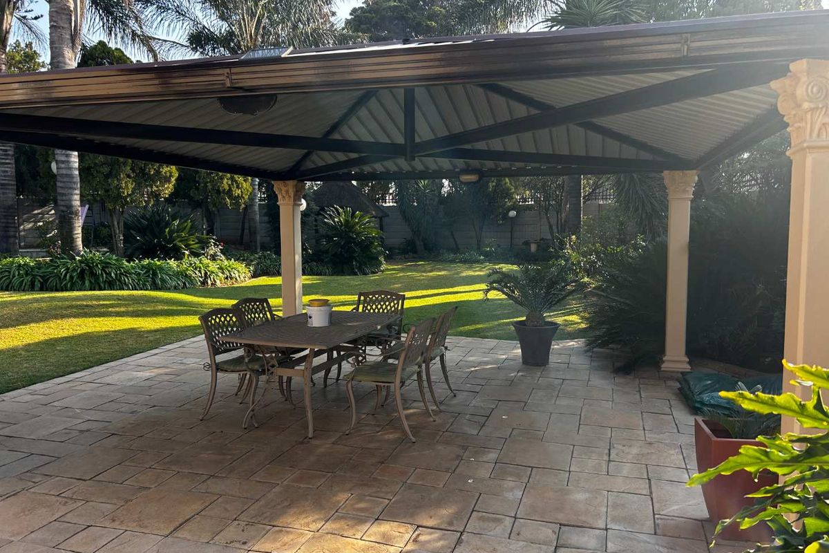 Brand New Listing in the Heart of Brackenhurst - Photo 4