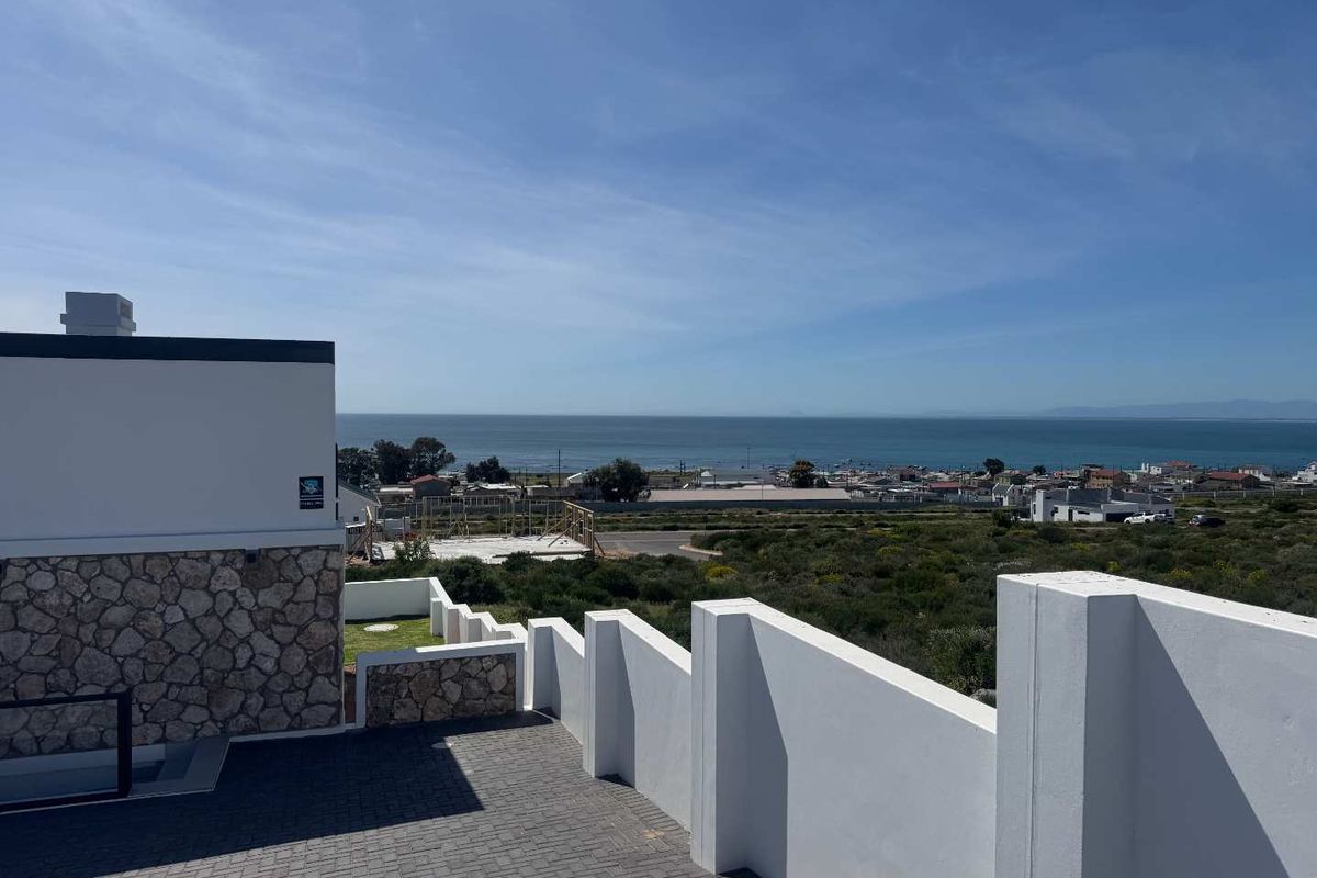 Modern 2-Bedroom Home for Sale in St Helena Views Estate, St Helena Bay - Photo 2