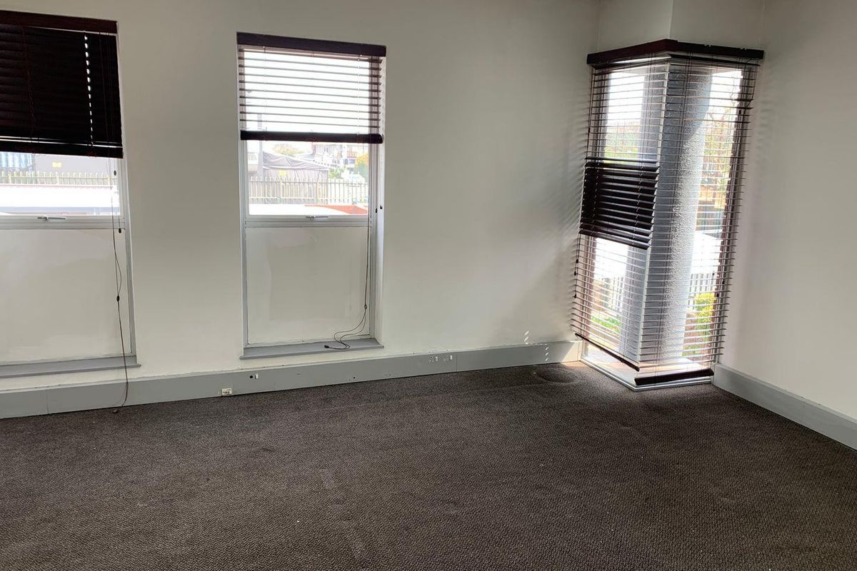 242m2 Rivonia Offices To Let - Photo 5