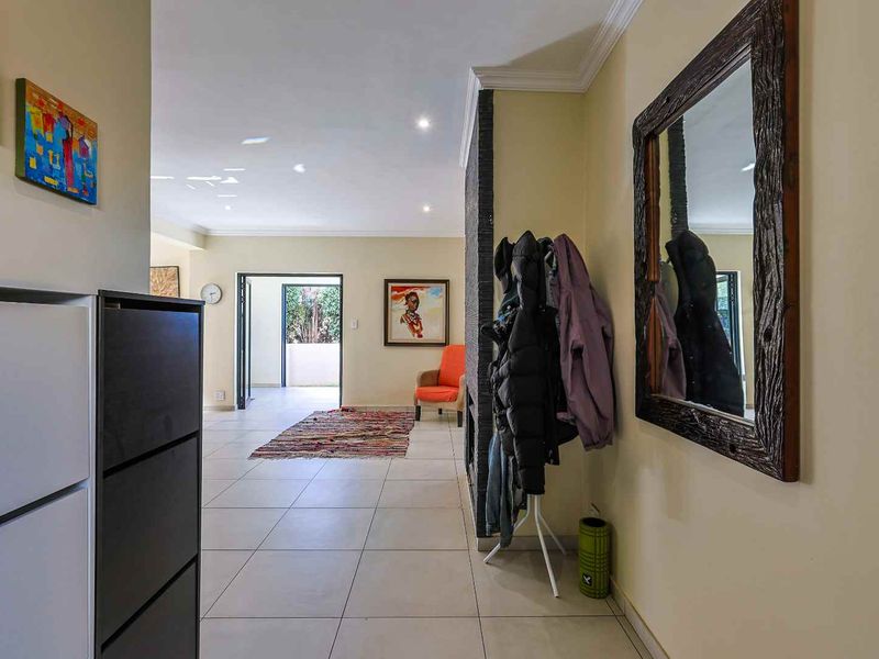 Elegant Family Living in the Heart of Waterkloof Ridge - Photo 7